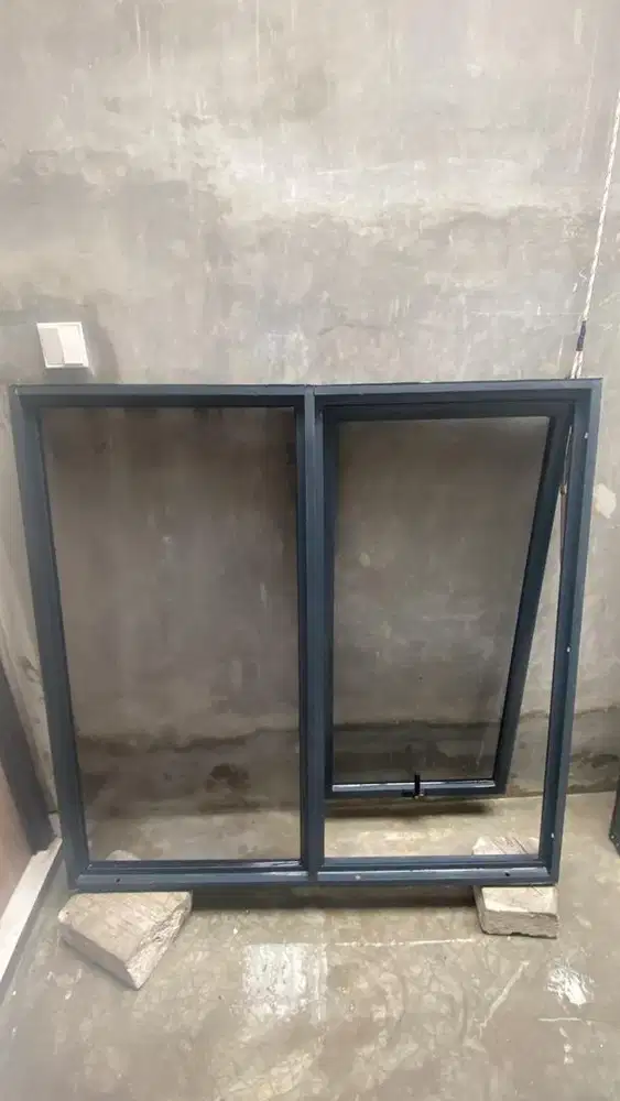 Jendela Alumunium