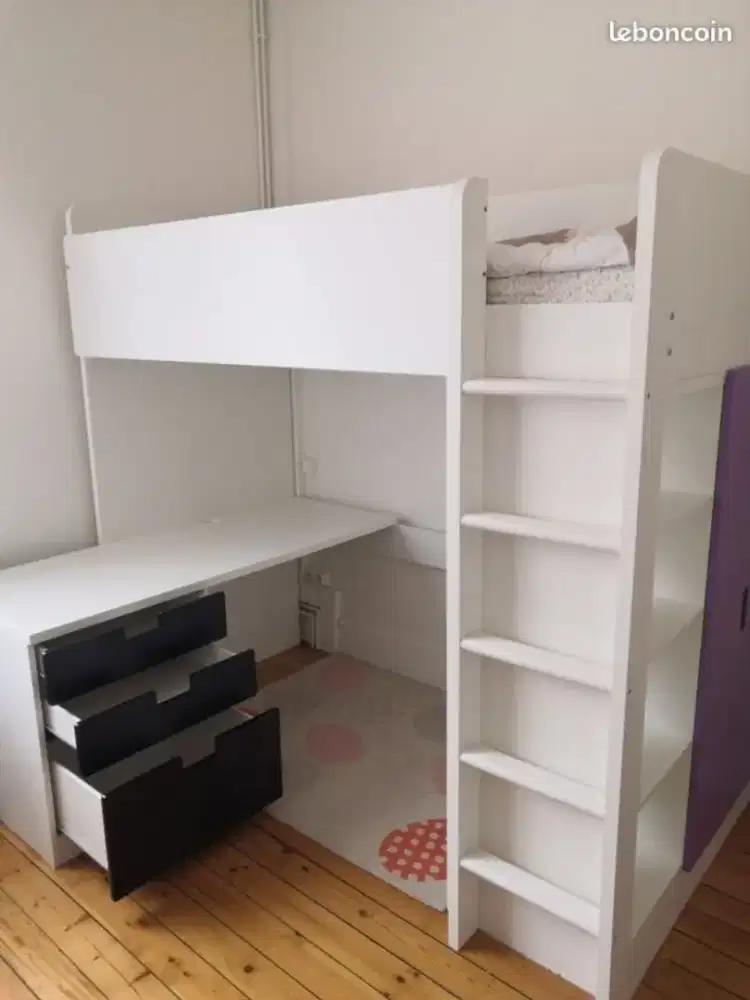 tempat tidur tingkat
