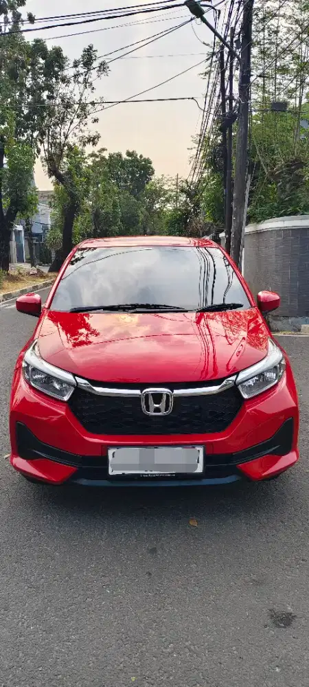Cash Brio E CVT 2023 facelift km 16 rb asli