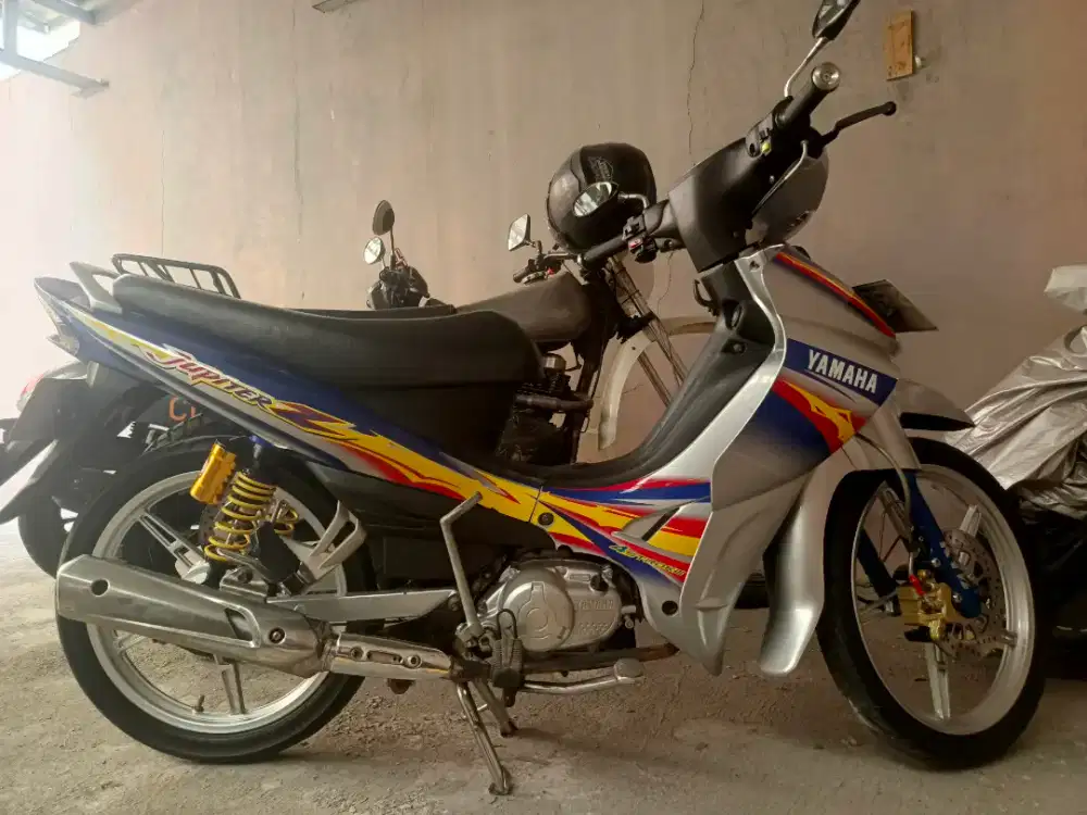 Jupiter ganteng 5tp
