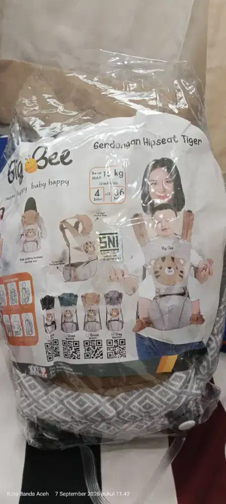 Gendongan hip seat