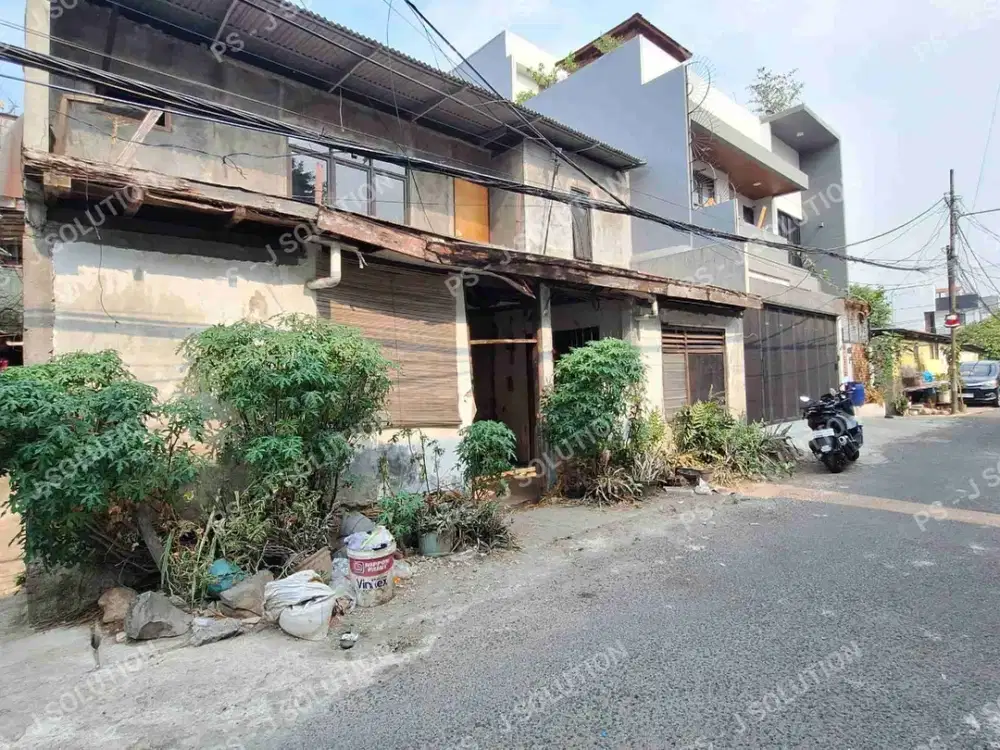 RUMAH TUA HITUNG TANAH DI SENEN JAKPUS