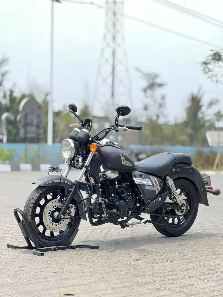 BENELLI MOTOBI EFI 200 HITAM 2022 KM RENDAH PAJAK PANJANG NO MINUS