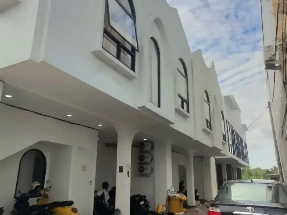 DIJUAL Kost Kosan Eksklusif Full Penghuni dekat Sekolah Kalam Kudus