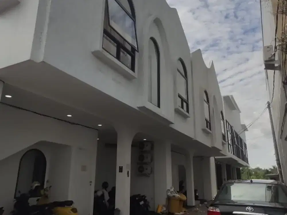 Kost Exclusive Full Penghuni Full Furnished Model Scandinavian