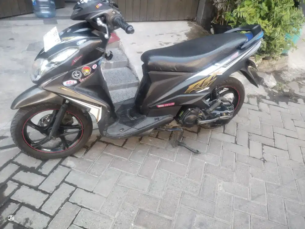 Yamaha Xeon RC 2014 Injeksi Samsat Manyar Surabaya timur