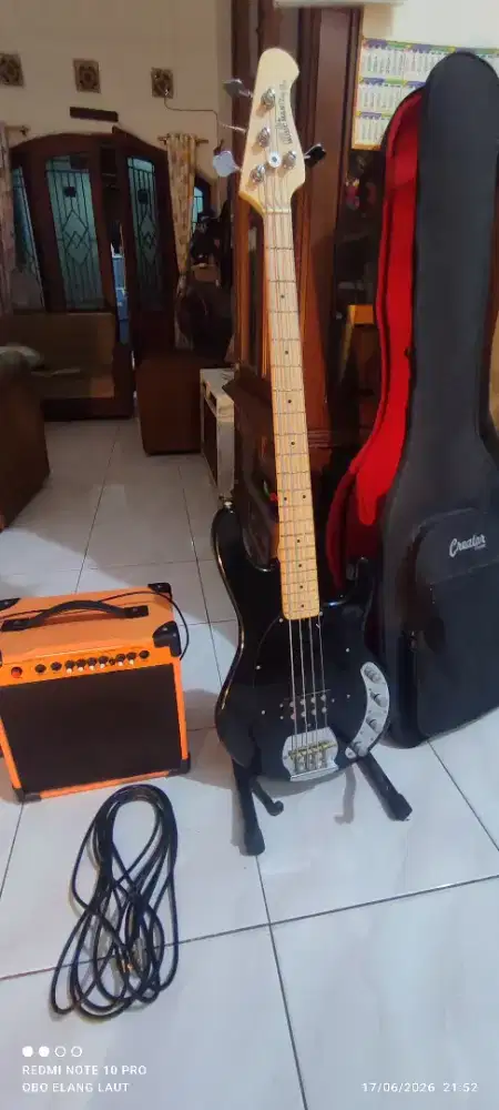 Gitar bass second dan layak pakai