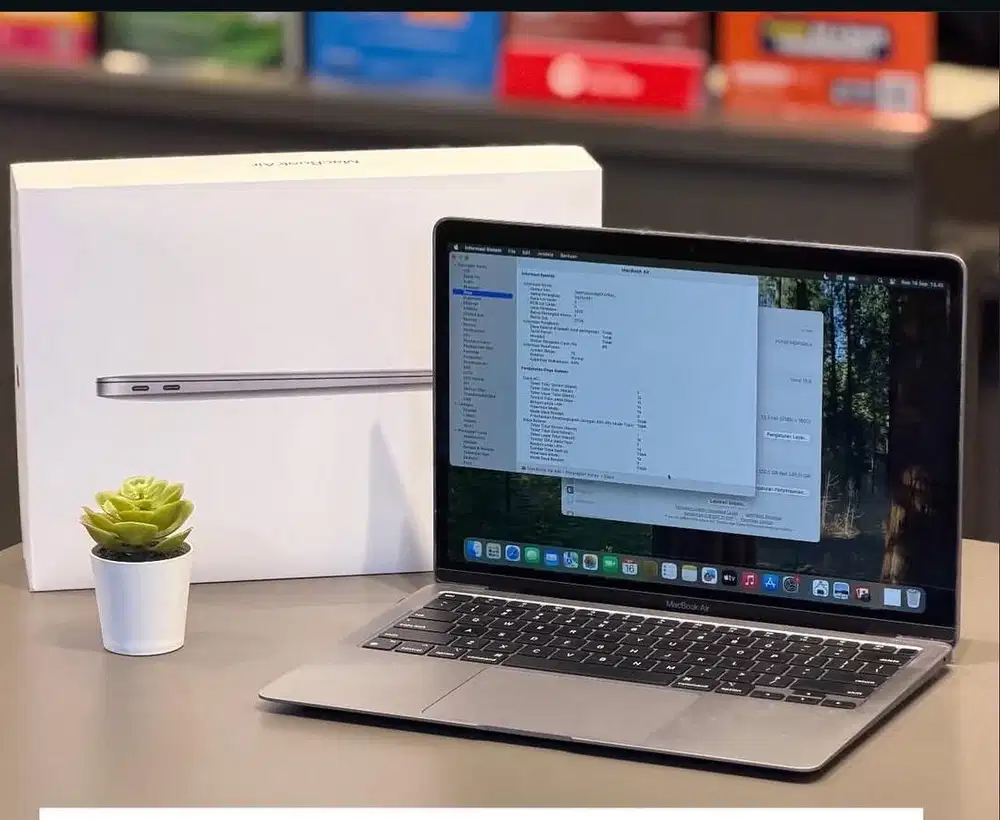 Macbook Air M1 8/256Gb iBox Bh 93%