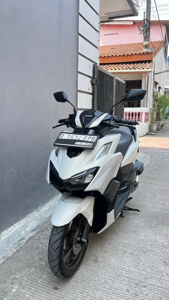 Vario 160 CBS Istimewa 2023