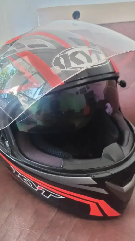 Helm KYT Vendetta 2