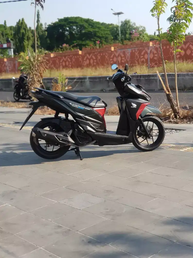 Honda Vario 150 Plat W