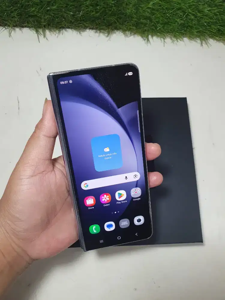 Samsung zfold 5 ram 12 / 1tb
