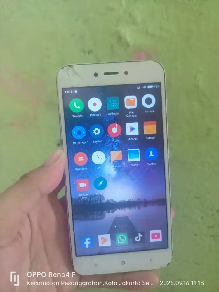 Redmi 5a ram 2 32 retak normal