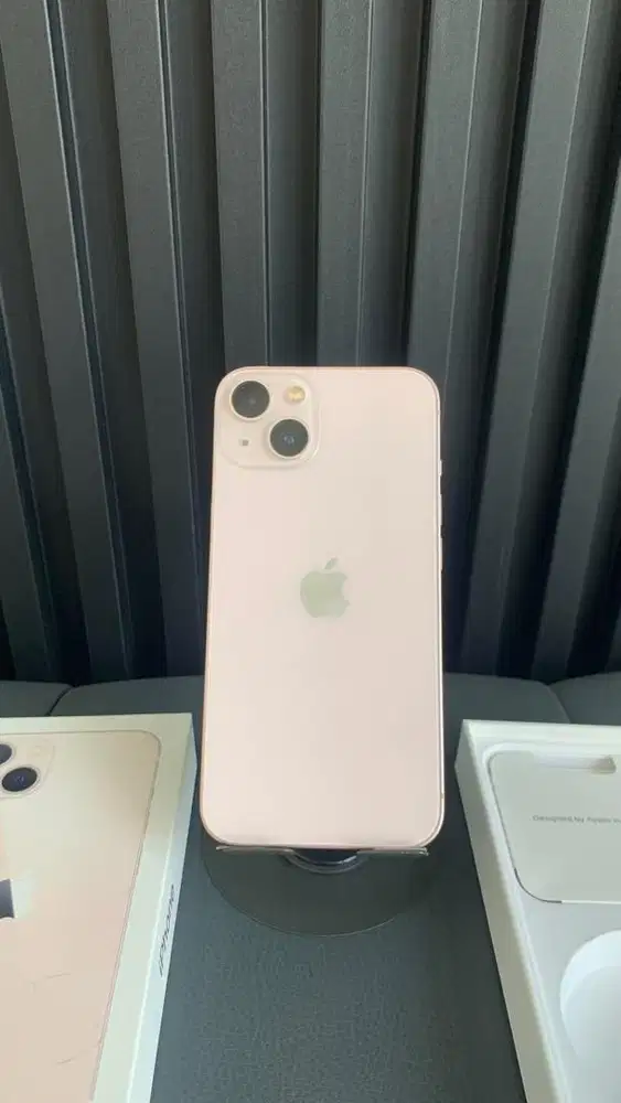 IPHONE 13 128 GB WARNA PINK SECOND IBOX FULLSET