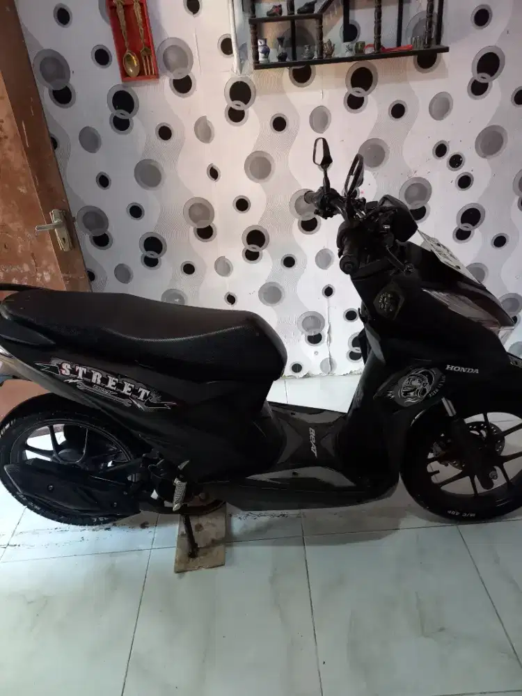 Honda beat street