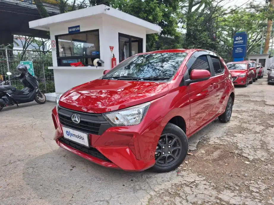 Daihatsu Ayla 1.0 X Bensin-AT 2025 Merah