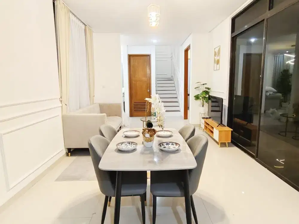 Istimewa Rumah SHM Full Furnished dlm Perumahan dkt Casa Grande dan Univ. Sanata Dharma