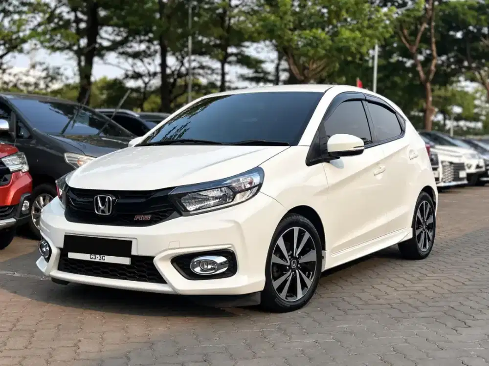 SIAP PAKAI!! HONDA NEW BRIO 1.2 RS AT MATIC 2020 PUTIH KM 66RB