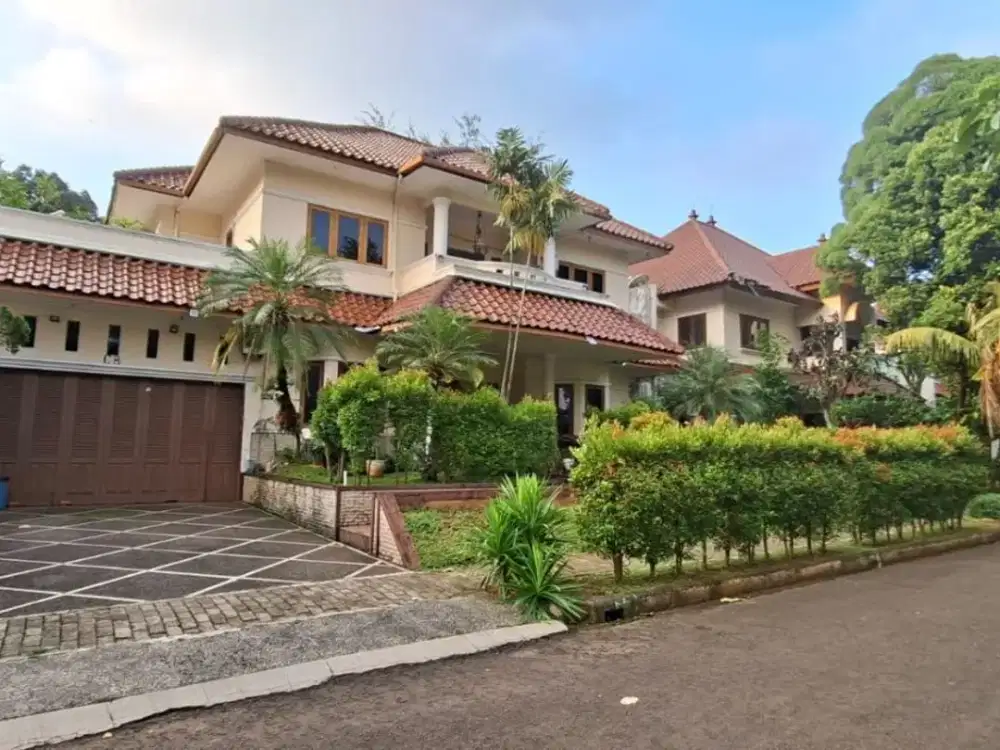 Harga Bawah Pasar Rumah Cantik Nyaman di Komplek Bukit Pratama Lebak Bulus Jakarta Selatan