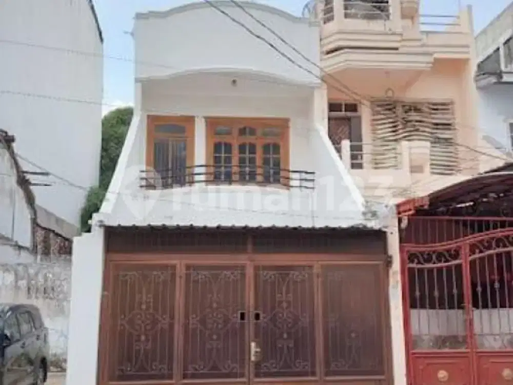 Dijual Rumah Tinggal 2,5 Lantai - Pusat Kota Medan