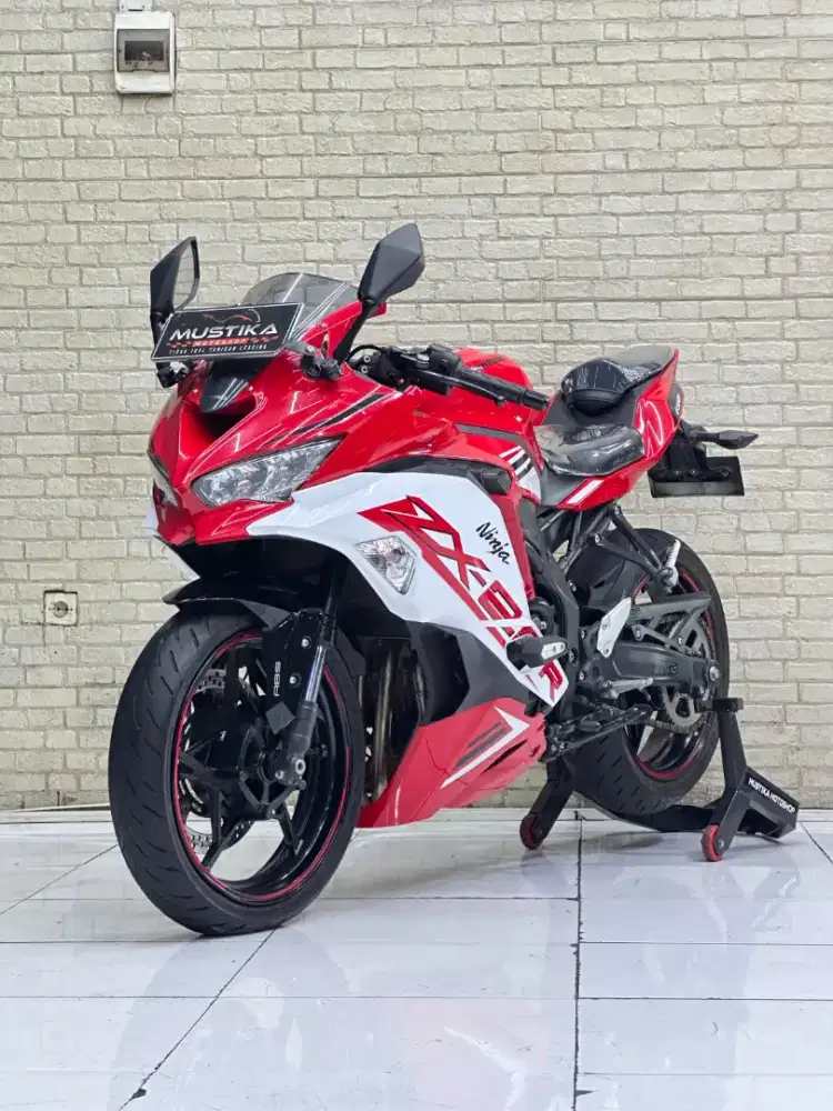 TERMURAH‼️ Kawasaki ZX 25R ABS QS 2022 Red Favorit - Dava Mustika