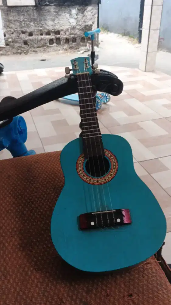 jual kukulele harga murah lagi bu