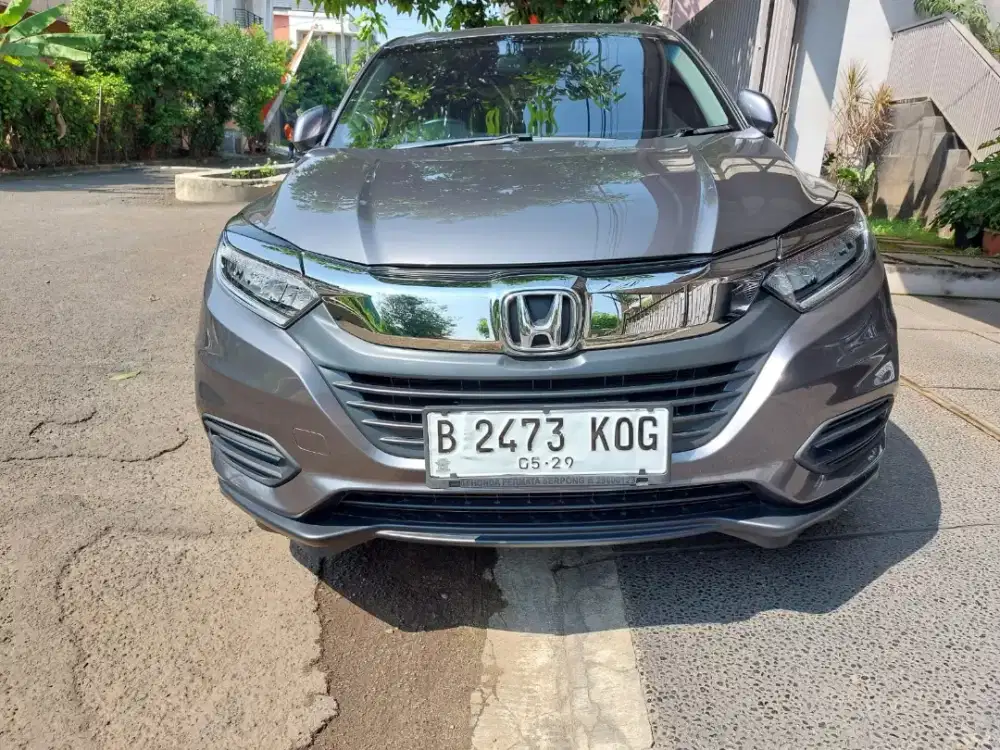 HR-V 1.5 SE AT 2019 Tangan 1 dari baru service record Honda