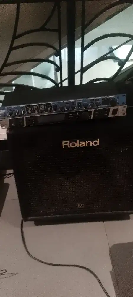 Cube drum Roland KC 550