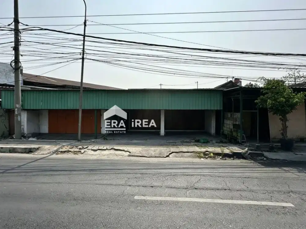 Ruang Usaha Dijual di Solo Selatan Area Pasar Telukan