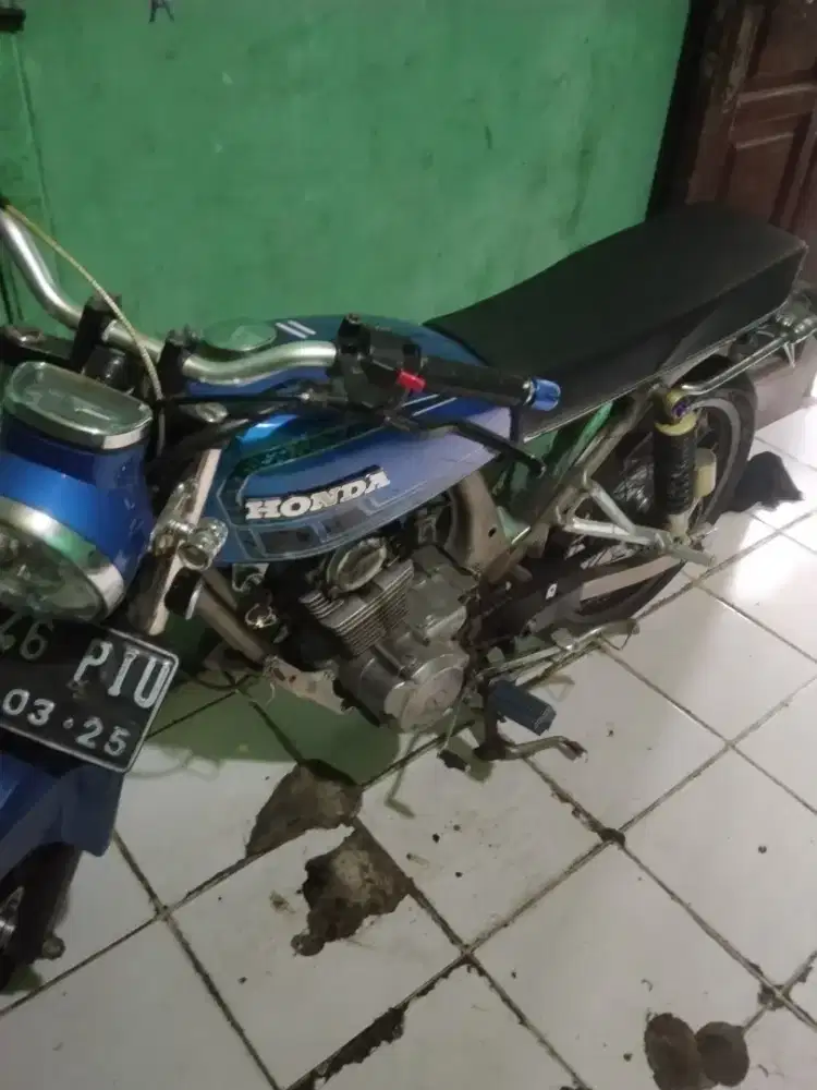 Honda cb 125 se