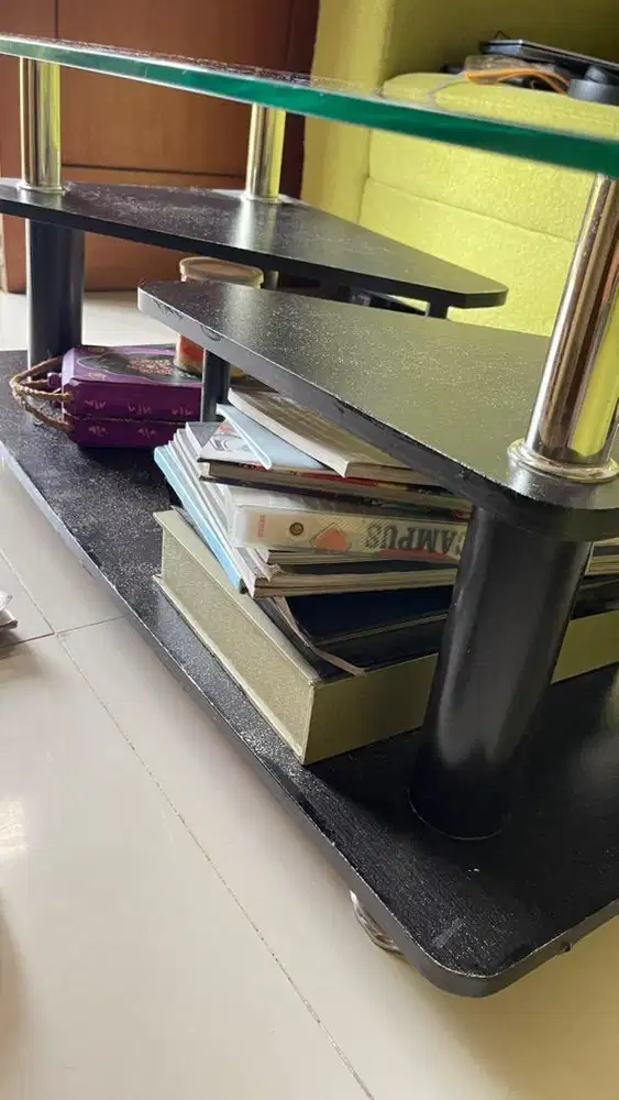 Meja tamu 4 kaki