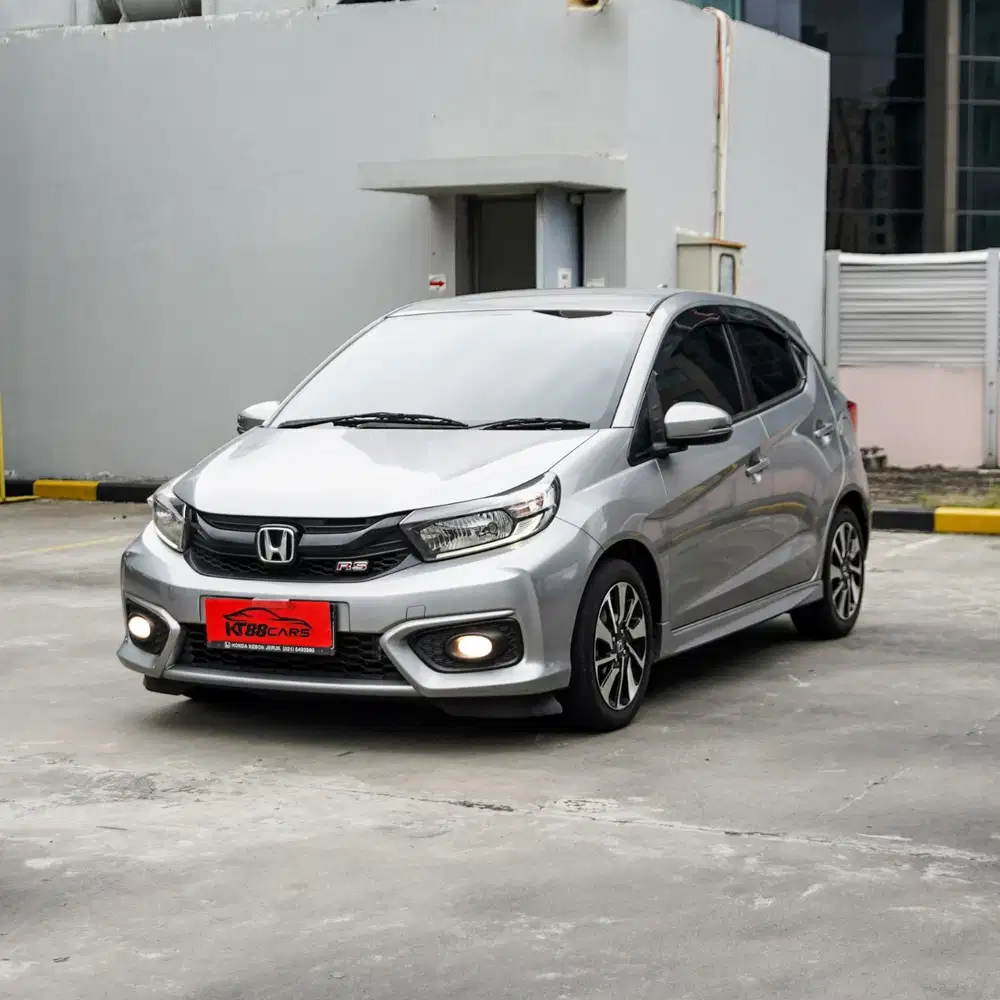 Honda Brio RS Matic 2021 abu abu genap