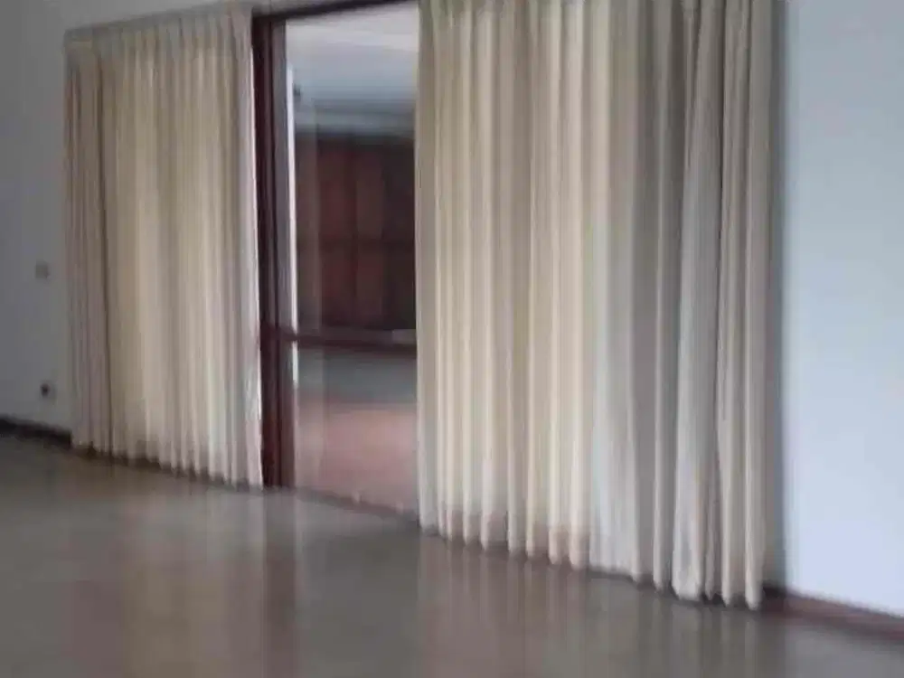 DiJual Rumah mewah di Jl Rancabentang Ciumbuleit Bandung