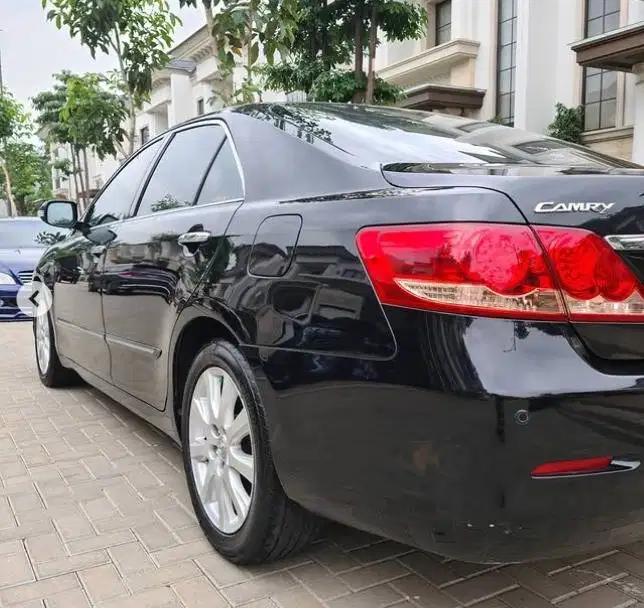 Toyota Camry V A\T NIK 2007
