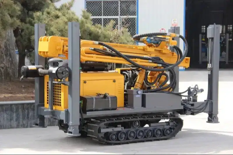 Engine FYX 200 rubber crawler water well drilling rig
