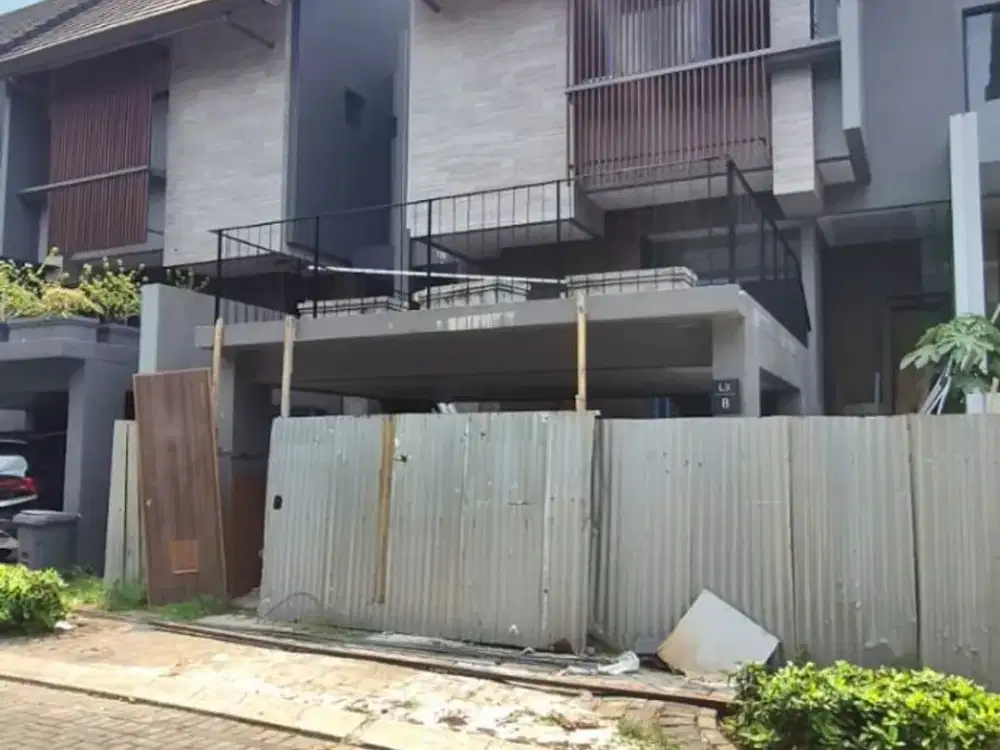 Dijual Rumah Mewah Dalam Proses Renov Di Quantis Signature BSD City