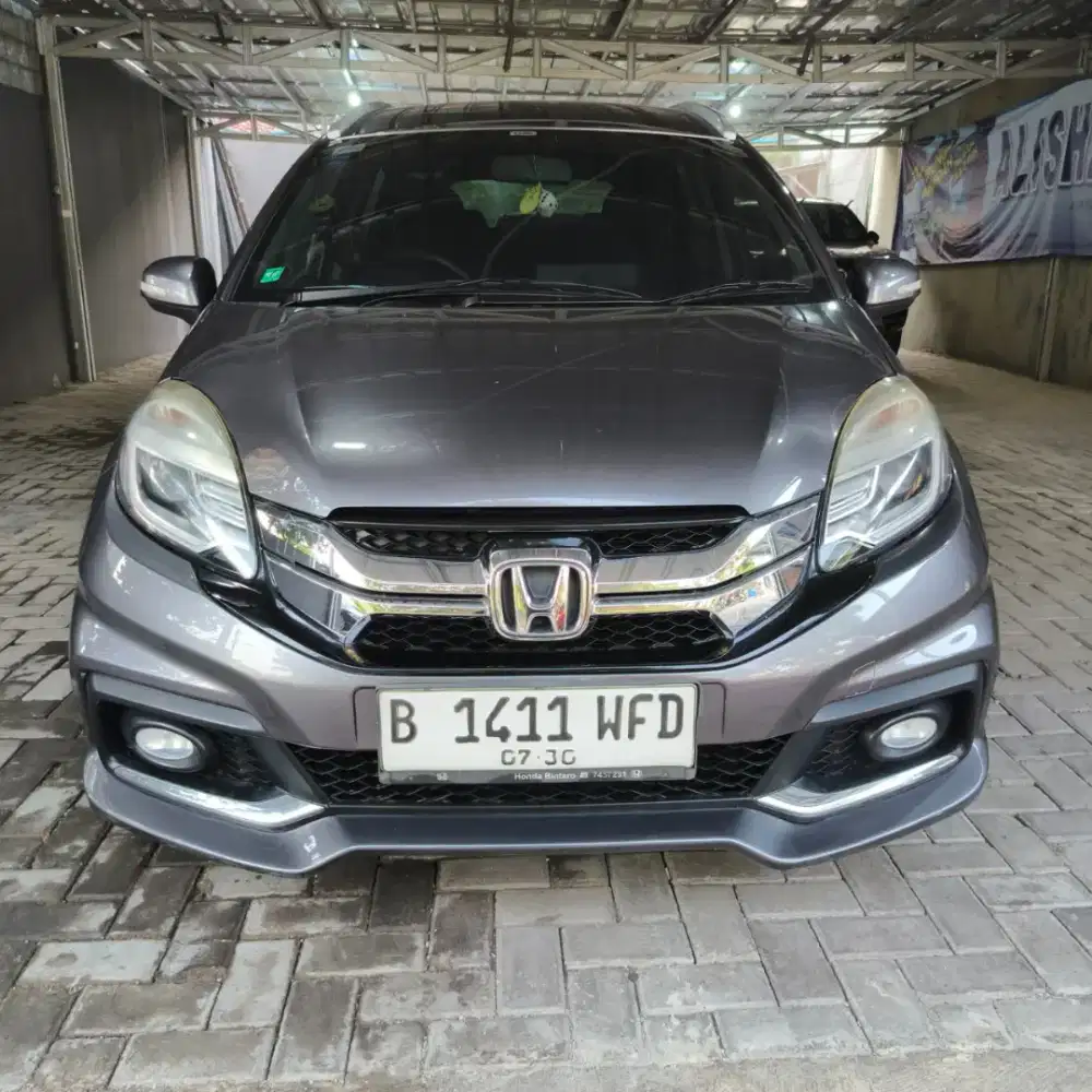 Di JUAL MOBILIO RS CVT/ AT/ AUTOMATIC 2015