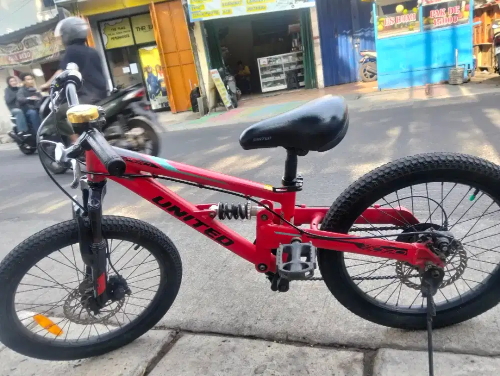 Jual sepeda united TMS 3080 Cijantung Jakarta Timur