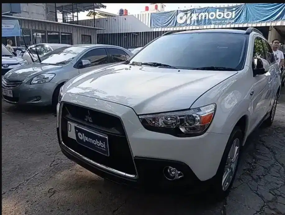 Mitsubishi Outlander Sport 2.0 PX Bensin-AT 2012