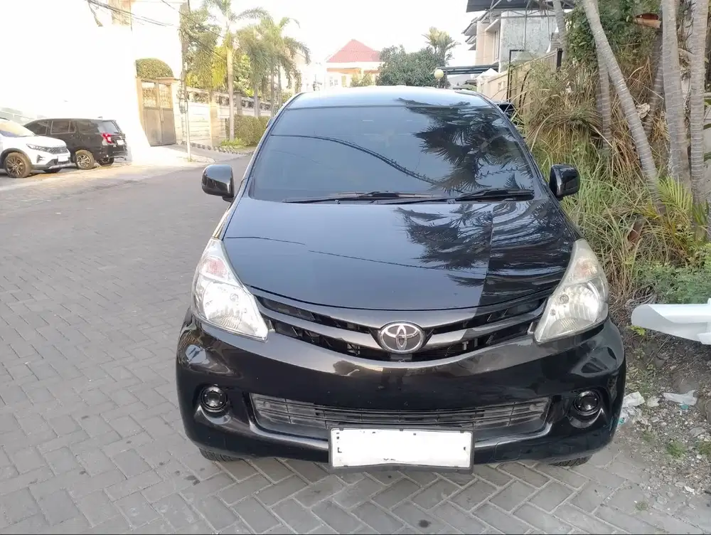 Avanza E matic 2013