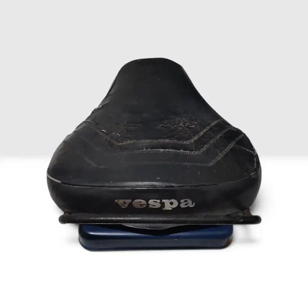 Jok Vespa Depan dan Plat Dudukan Tatakan