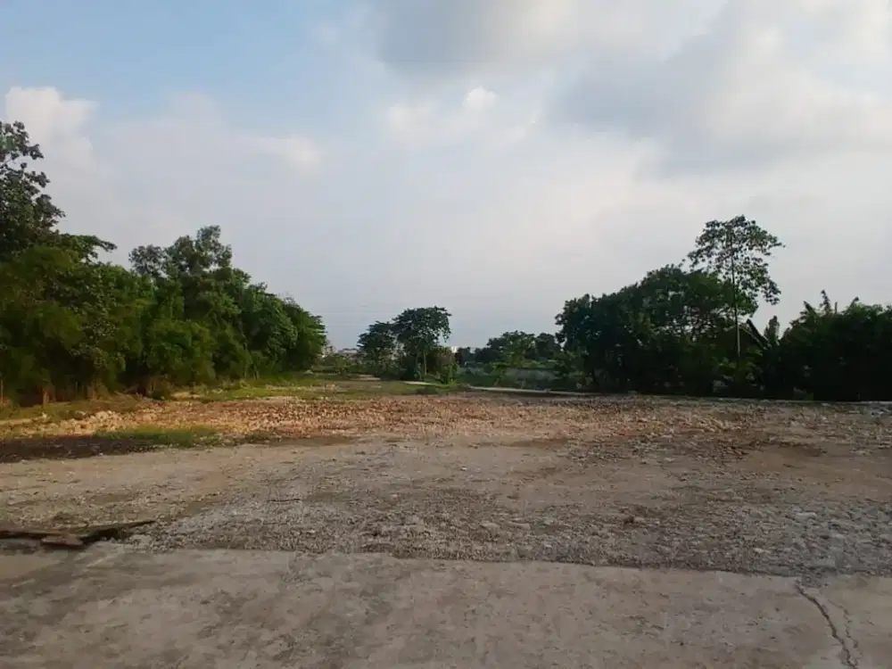 Disewakan Lahan Kosong Cocok Untuk Gudang, Pool Angkutan Alat Berat, Dan Lain-Lain Di Cipendawa, Kelurahan Bojong Menteng. Kota Bekasi