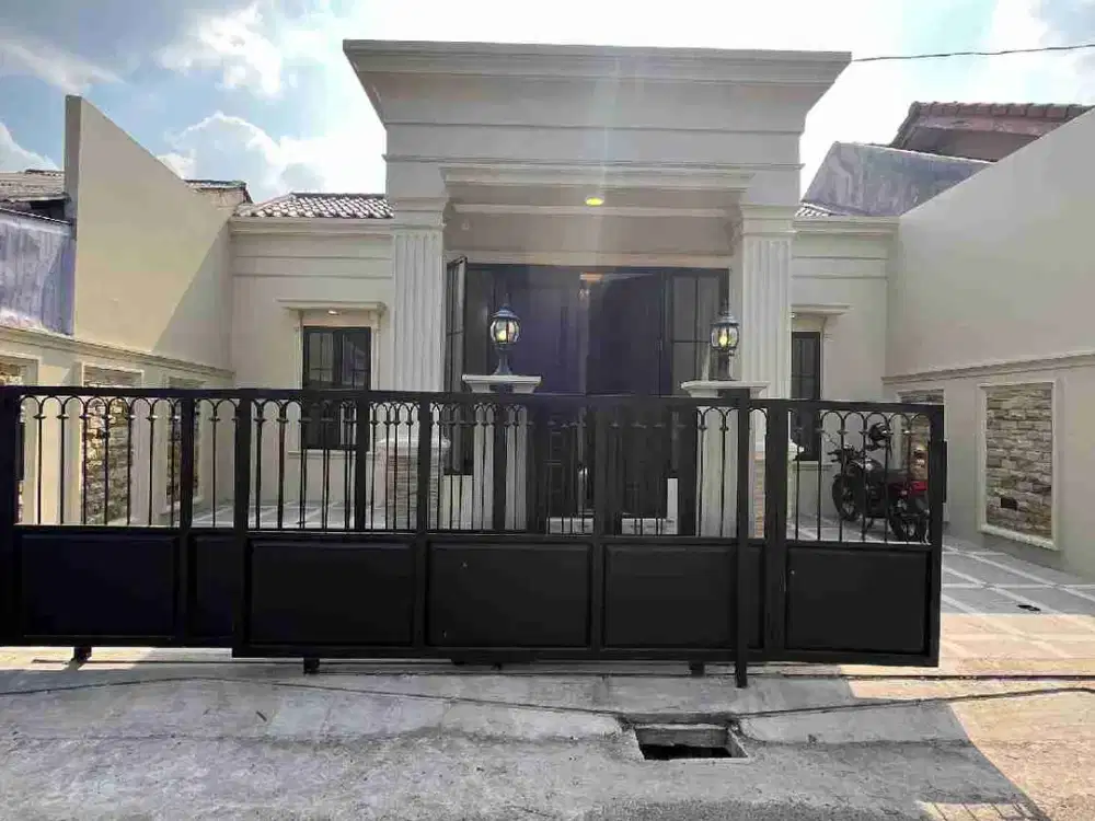 Hunian 1 lantaj mewah luas tanah besar siap Huni