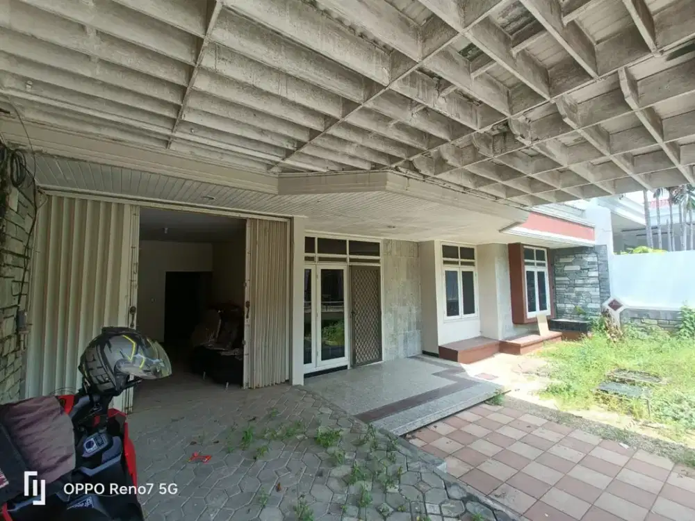 Disewakan Rumah Lokasi Puri Anjasmoro Semarang Barat
