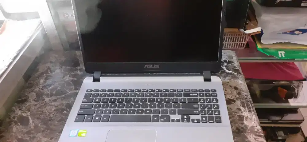 Laptop Asus VivoBook X507UB Core i7