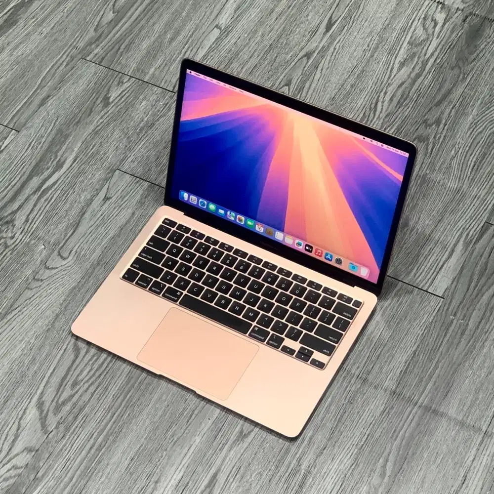 EX IBOX MACBOOK AIR 2020 8GB/256GB GOLD