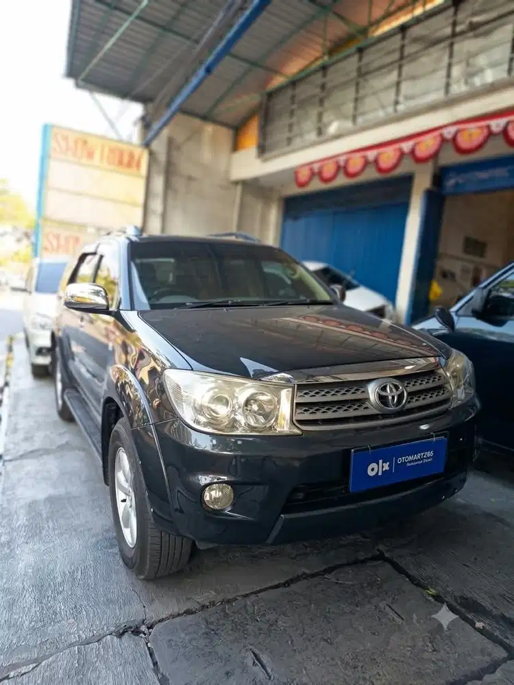 TOYOTA 2011 FORTUNER 2.5 G M/T SOLAR HITAM MEWAH OTOMART 286 KENJERAN