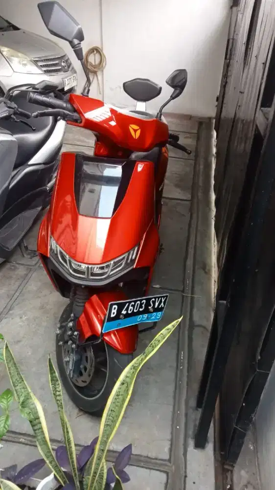 Motor Listrik Yadea T9 AT