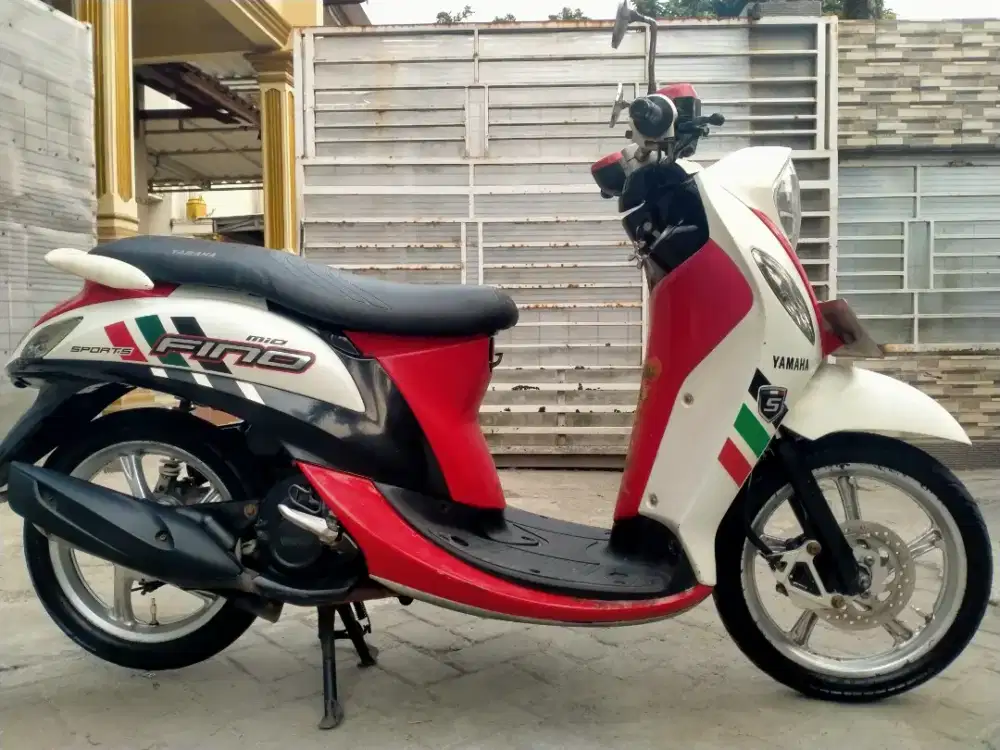Yamaha Fino injeksi lengkap motor sehat keterangan detail dibawah