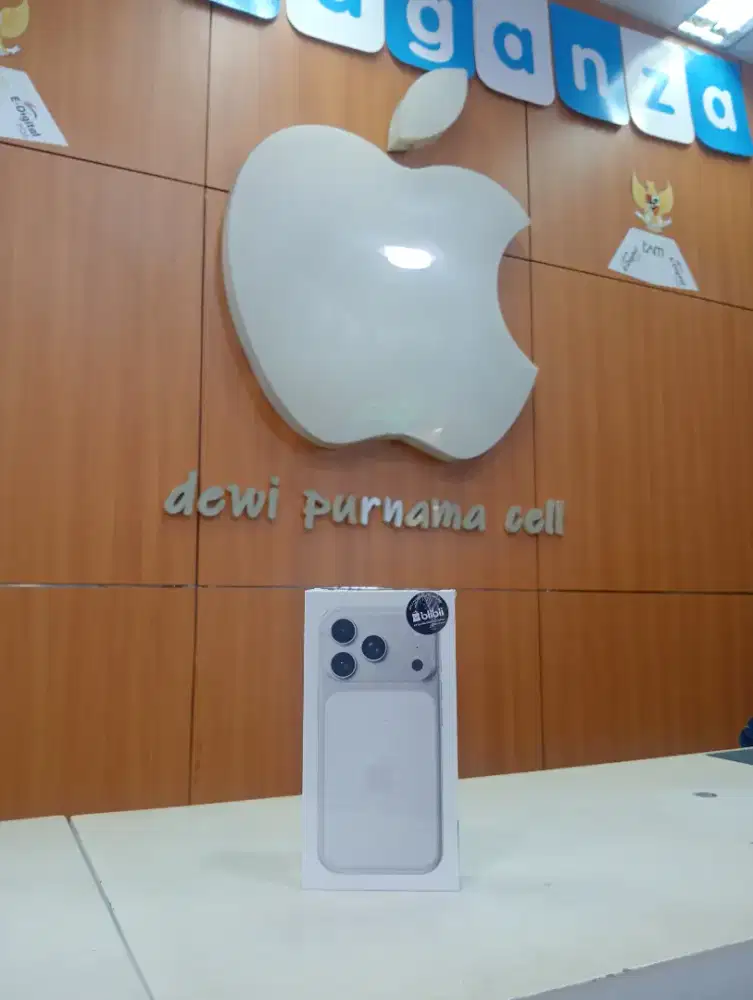 IPHONE 17 PRO 512GB SILVER GARANSI RESMI 1 TAHUN